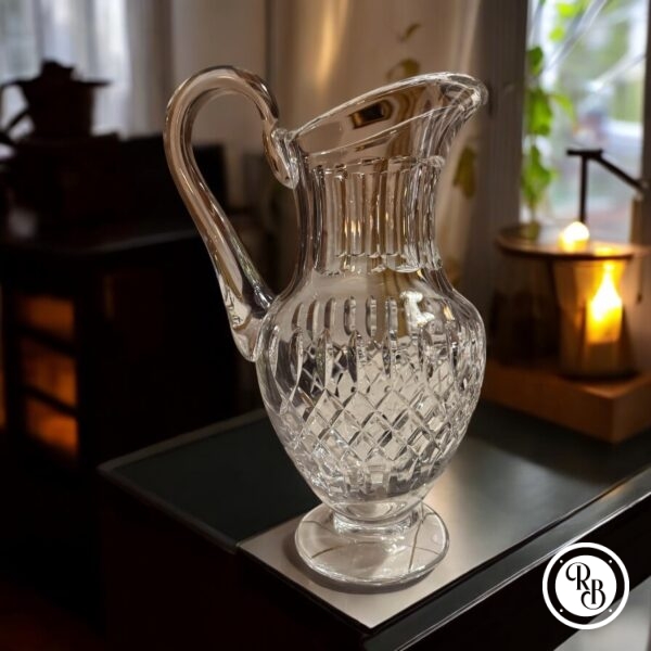 Rare et Magnifique Pichet/Aiguière à eau en Cristal de la maison Saint Louis - Modèle Messine - Collection - Déco